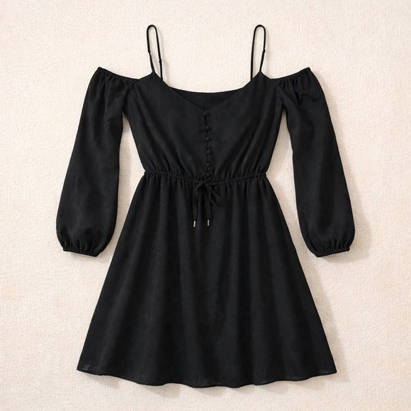 Ever New Dresses & Skirts - EVER NEW BLACK DRESS